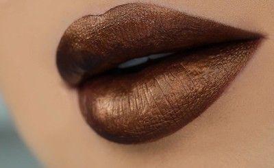Hazelnut Swirl Metallic Lip Whip