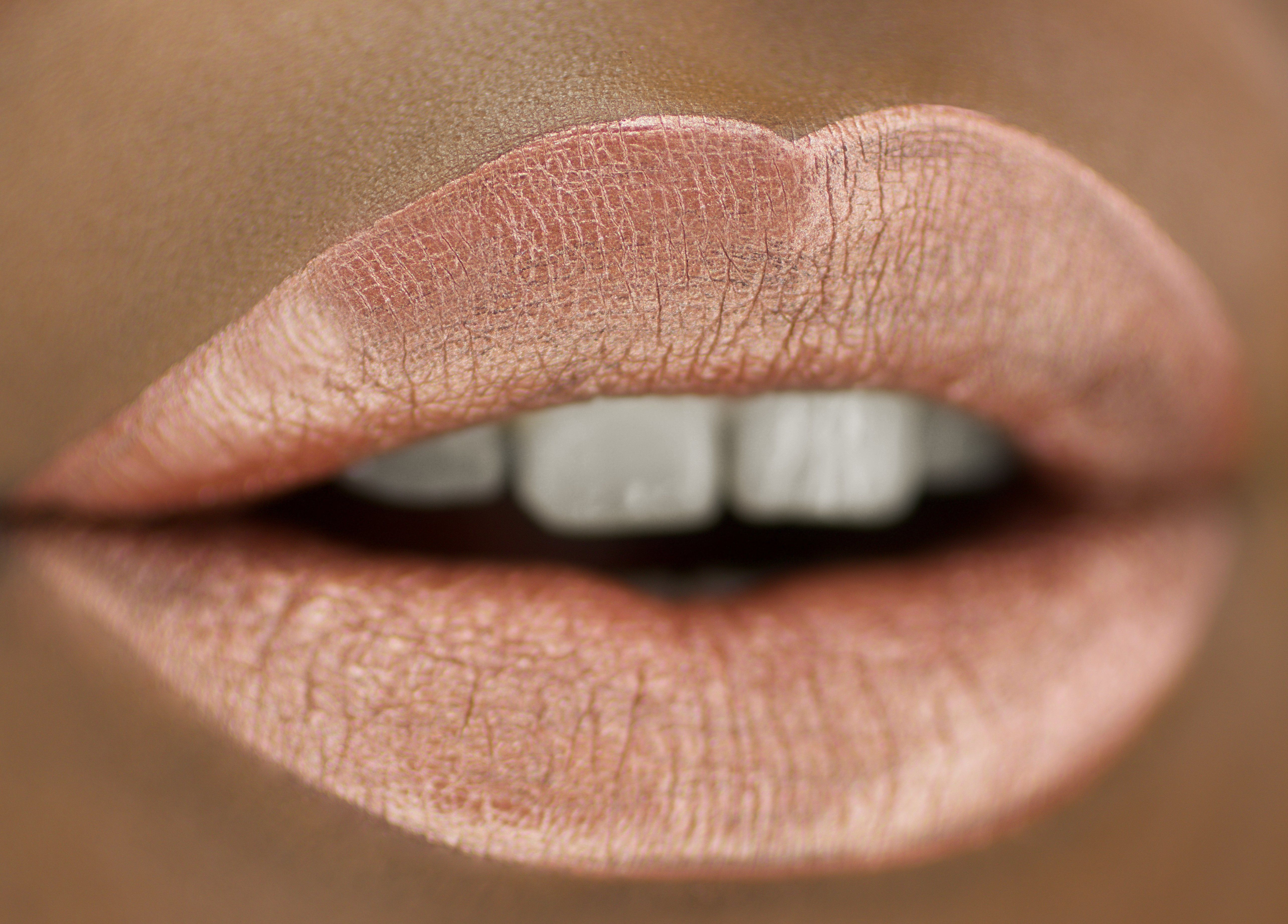 Rosé Posé Metallic Lip Whip